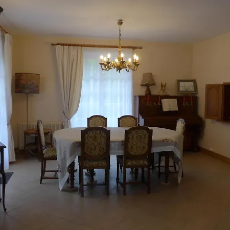 Azuré D'hôtes Couette-café *